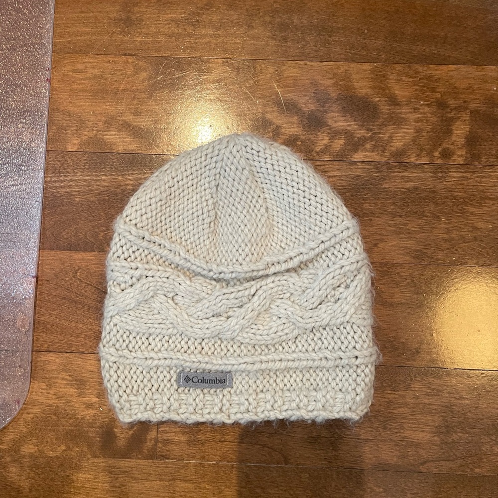 Columbia Cream Knit Beanie